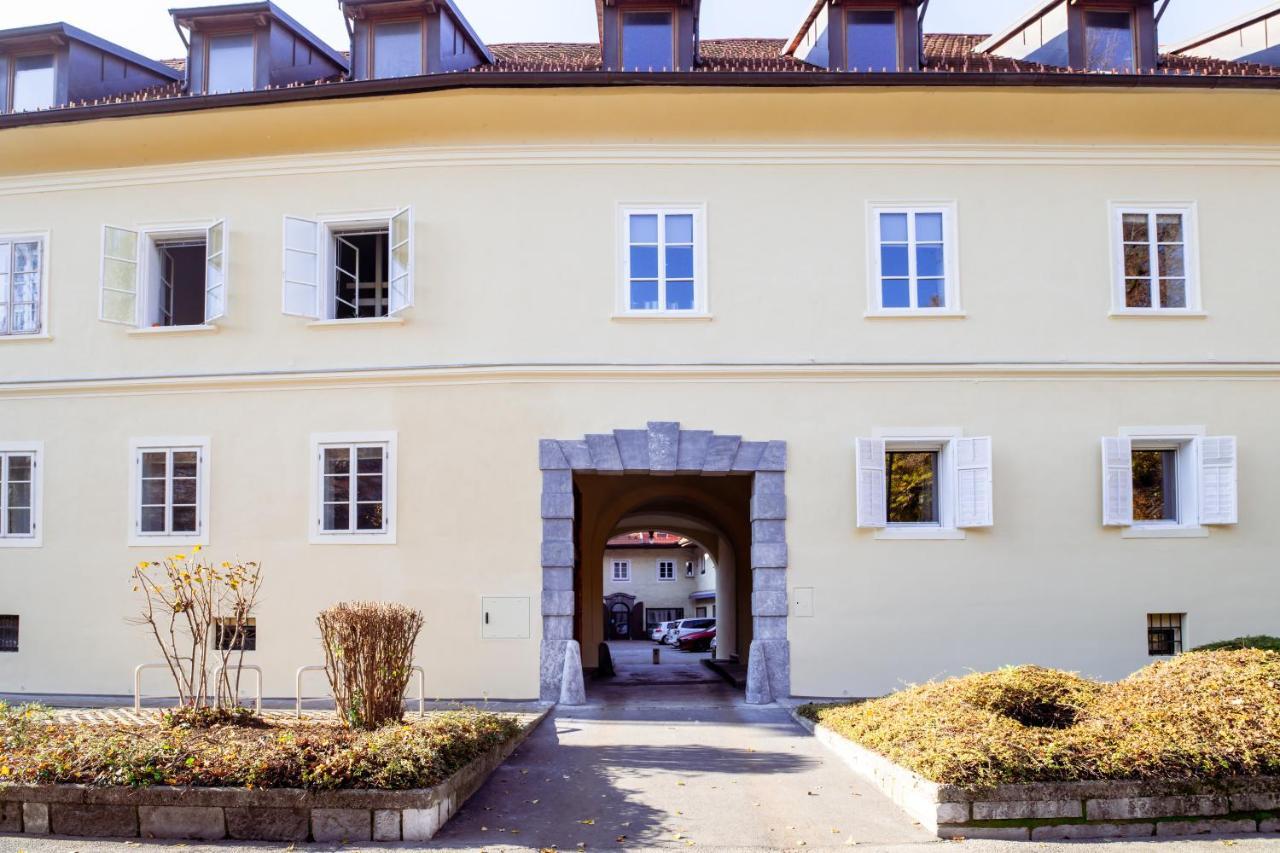 Central Living Vegova-With Parking Ljubljana Exterior photo